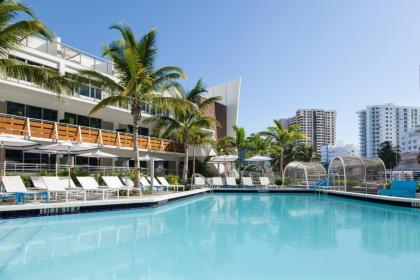 the Gates Hotel South Beach   a Doubletree by Hilton miami Beach